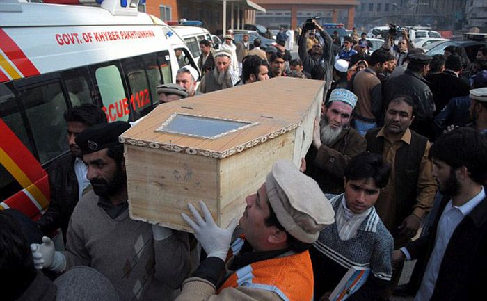 Taliban Fighters Attack Innocent School Children In Pakistan (31 pics)