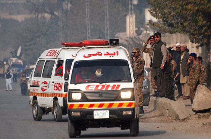 Taliban Fighters Attack Innocent School Children In Pakistan (31 pics)