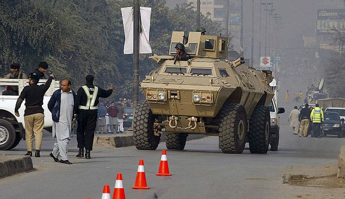 Taliban Fighters Attack Innocent School Children In Pakistan (31 pics)
