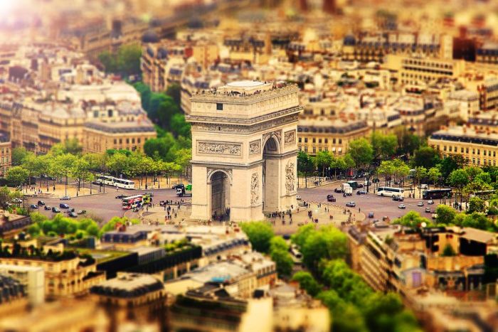 Tilt-Shift Photos Of The Cities (63 pics)