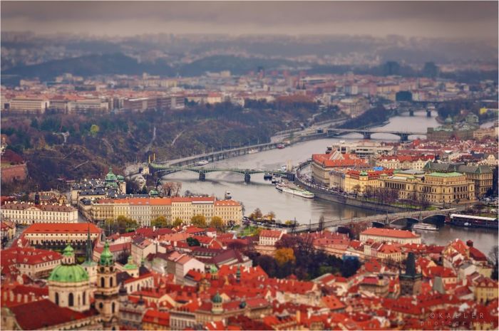 Tilt-Shift Photos Of The Cities (63 pics)