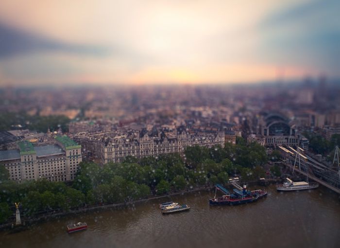 Tilt-Shift Photos Of The Cities (63 pics)