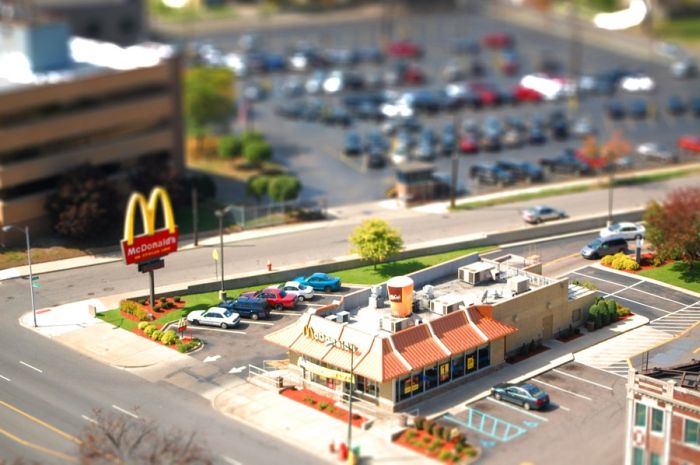 Tilt-Shift Photos Of The Cities (63 pics)