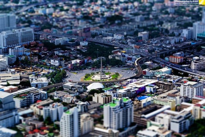 Tilt-Shift Photos Of The Cities (63 pics)