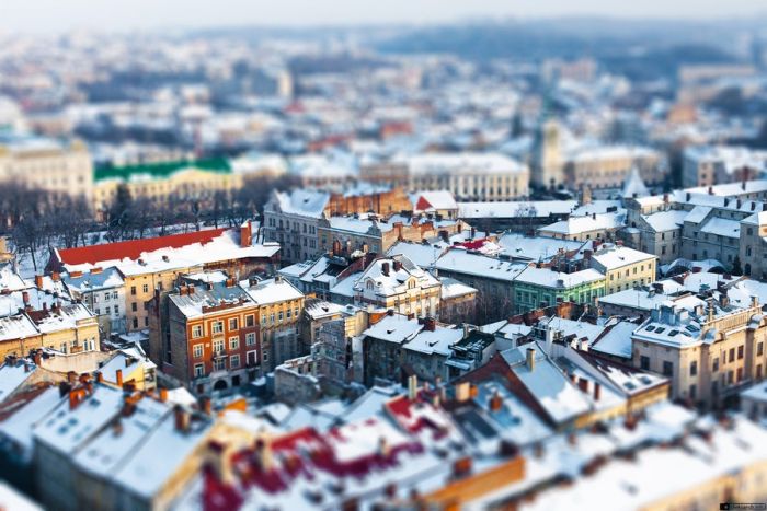 Tilt-Shift Photos Of The Cities (63 pics)