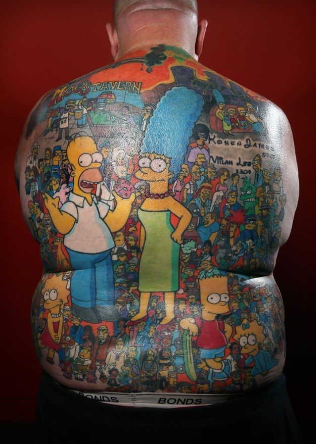 The Coolest Simpsons Tattoo Ever (2 pics)