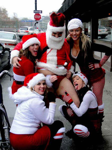 Drunk Girls Get Crazy At Christmas Parties (60 pics)