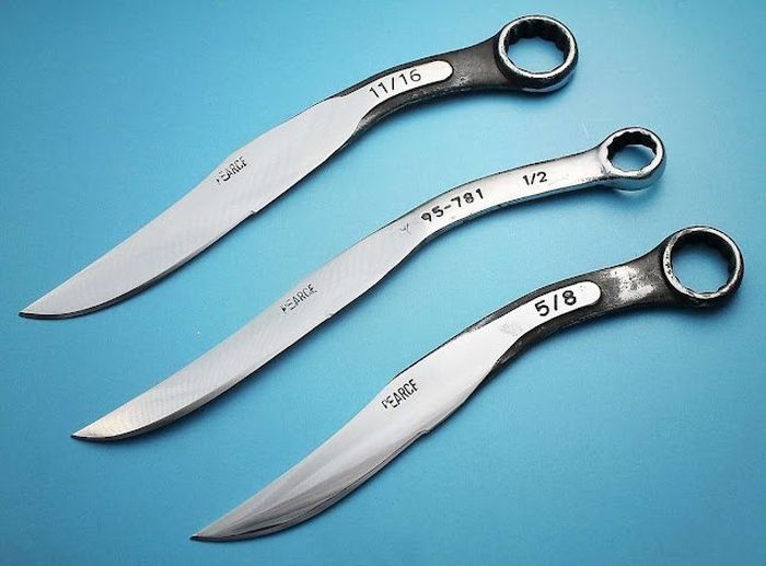 Cool Knives (30 pics)