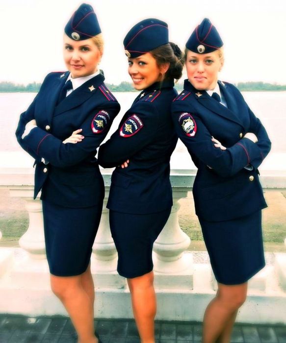 Female Russian Police That Look Great In Uniform (40 pics)