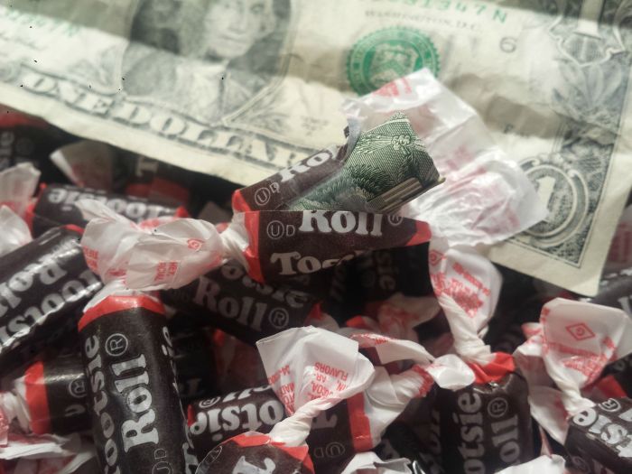 There's Something Special About These Tootsie Rolls (6 pics)