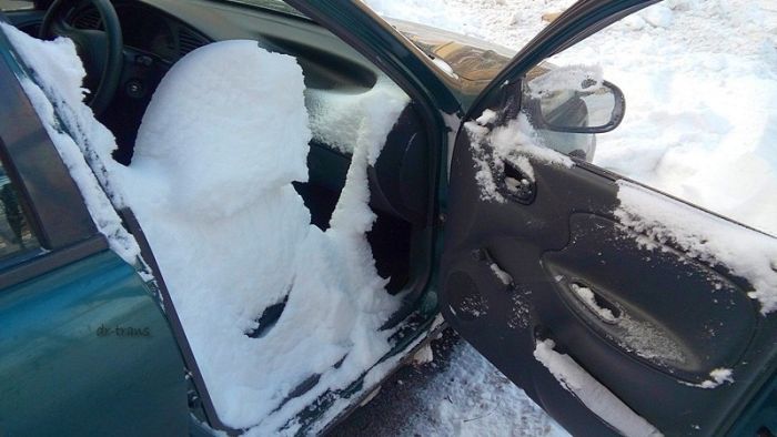 Don't Forget To Close Your Windows This Winter (3 pics)