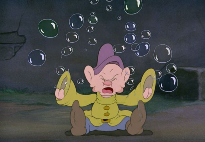 Disney Hid Mickey Mouse In Their Movies, Can You Find Him? (14 pics)