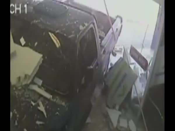 Brazil Woman Escapes Death As Truck Crashes