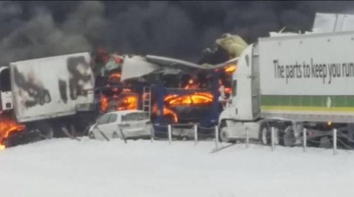 Fireworks Truck Explodes Causing A Huge Pileup In Michigan (31 pics)