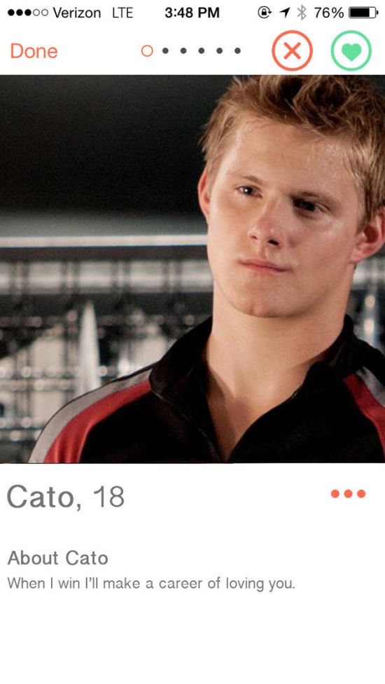 When Characters From The Hunger Games Get On Tinder (16 pics)