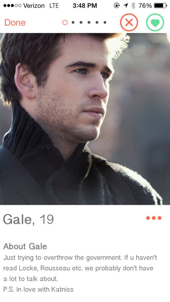 When Characters From The Hunger Games Get On Tinder (16 pics)