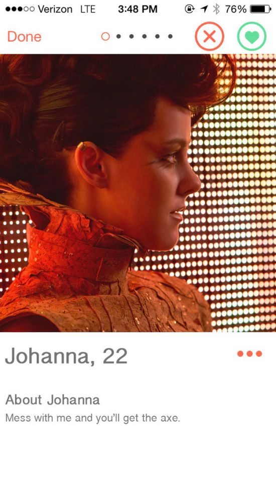 When Characters From The Hunger Games Get On Tinder (16 pics)