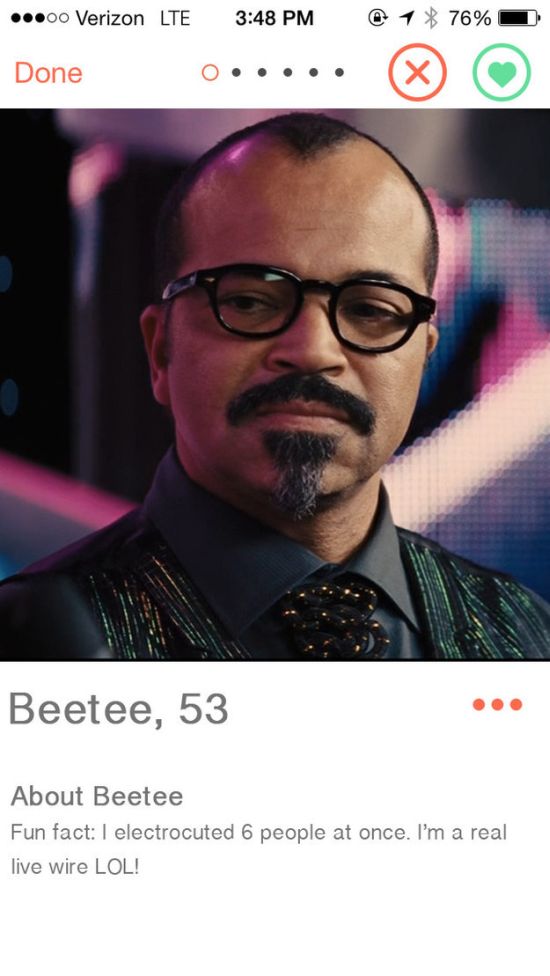 When Characters From The Hunger Games Get On Tinder (16 pics)