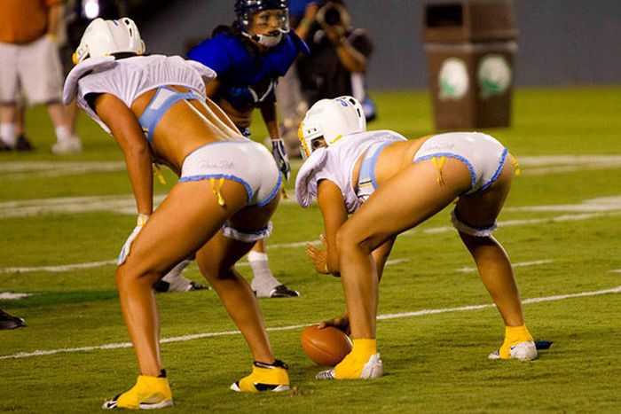 Girls That Are Both Sexy And Sporty (41 pics)