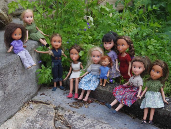 These Bratz Dolls Got Extreme ‘Makeunders’ (16 pics)