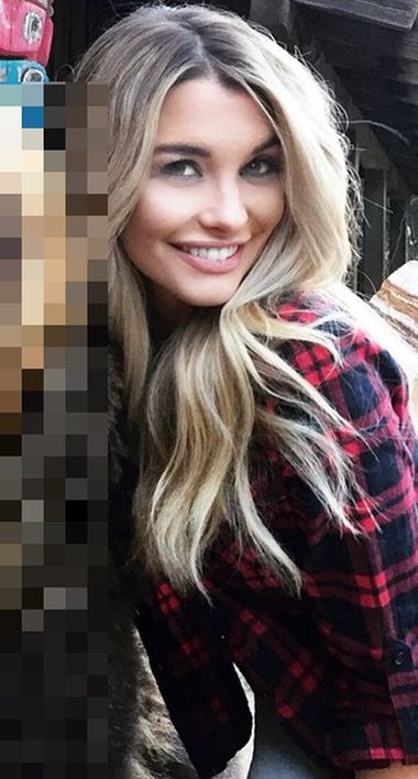 Emily Sears Takes A Selfie With A Special Guest (2 pics)