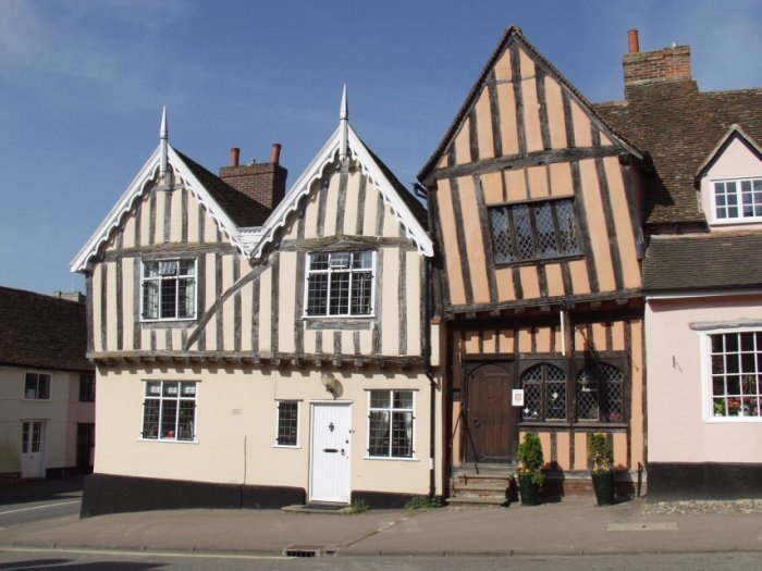 Welcome To Lavenham (14 pics)