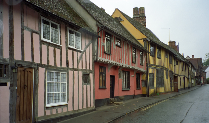 Welcome To Lavenham (14 pics)