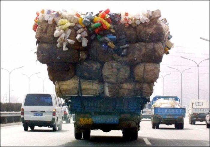 The Most Extreme Transportation Situations Caught On Camera (48 pics)