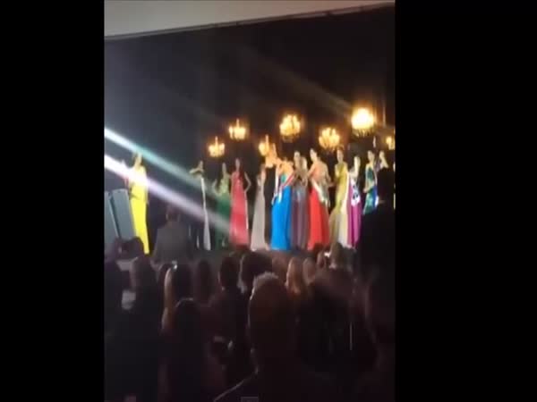 Miss Amazonas Coronation Gone Wrong