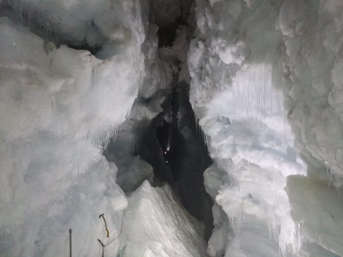Go Inside Of Iceland's Second Largest Glacier (16 pics)