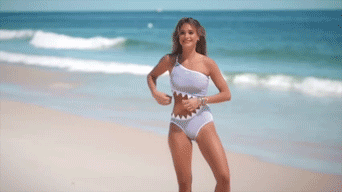 Hannah Davis Is Even More Beautiful In GIF Form (22 gifs)