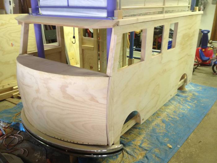 How To Build A VW Bus Bed For $100 (26 pics)