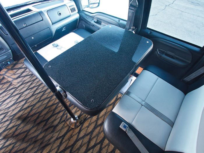 This Motorhome Is Like A Yacht On Wheels (12 pics)