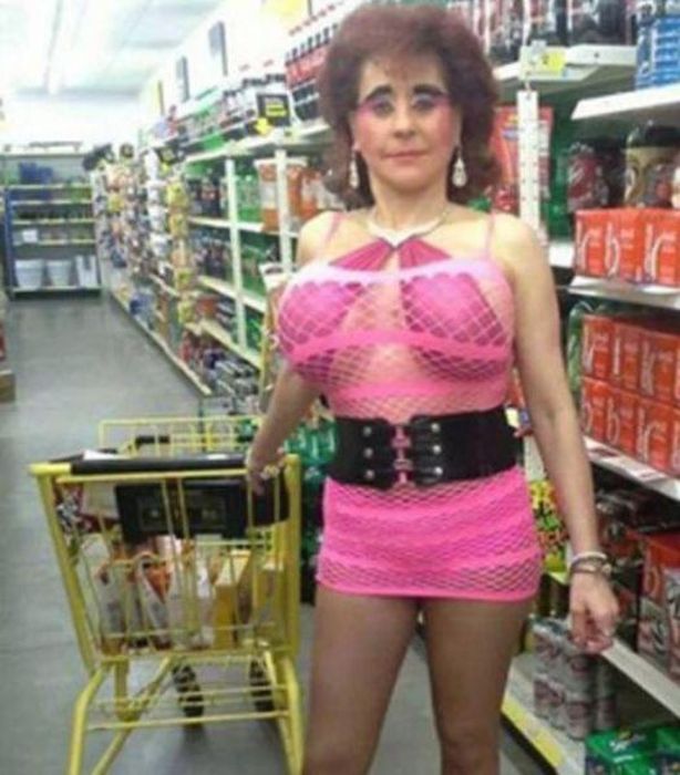 People of Walmart. Part 27 (30 pics)