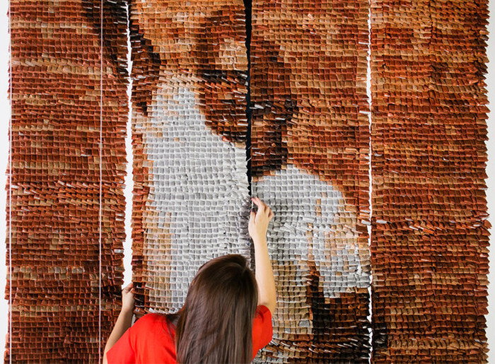 This Artist Created Something Incredible With 20,000 Teabags (9 pics)