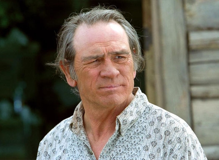 The Evolution Of Tommy Lee Jones Over 40 Years (22 pics)
