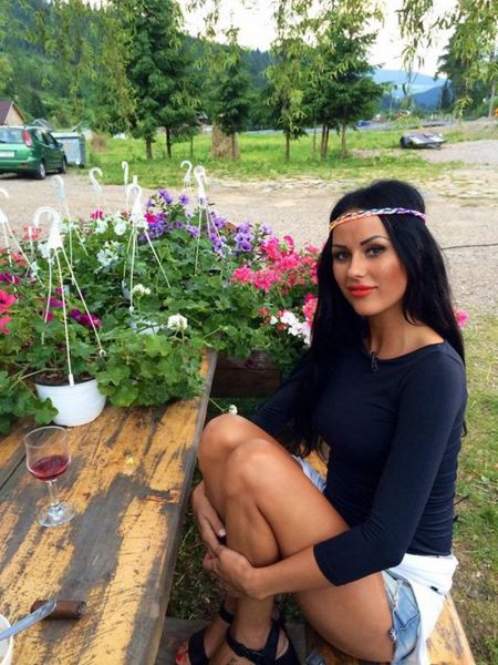 Romanian TV Models And Presenters Get Busted For Prostitution Ring (21 pics)