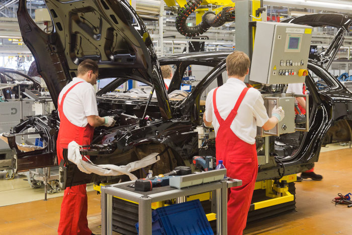 A Look Inside The Porsche Factory In Leipzig (45 pics)