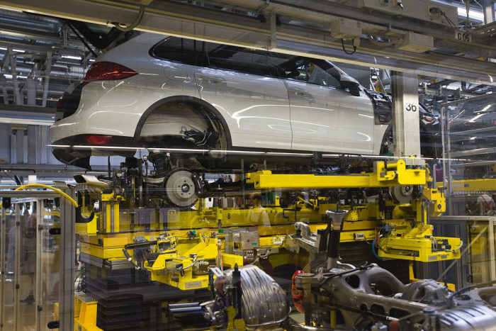 A Look Inside The Porsche Factory In Leipzig (45 pics)