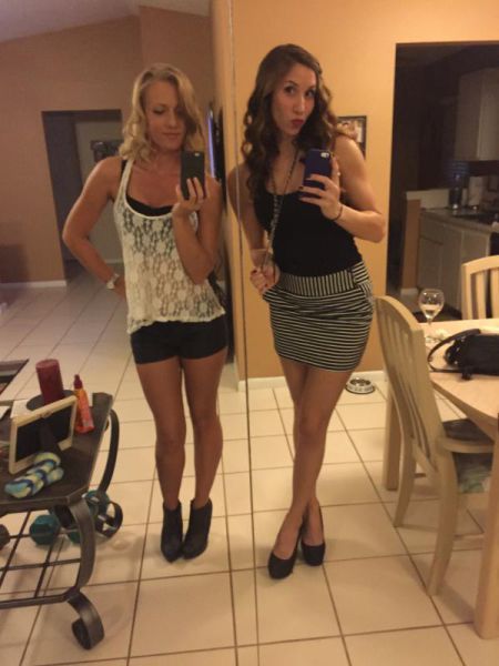 These Goofy Girls Know How To Be Fun And Attractive (37 pics)