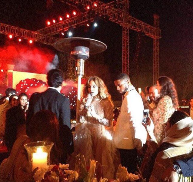 This Extravagant Indian Wedding Cost $23 Million (25 pics)