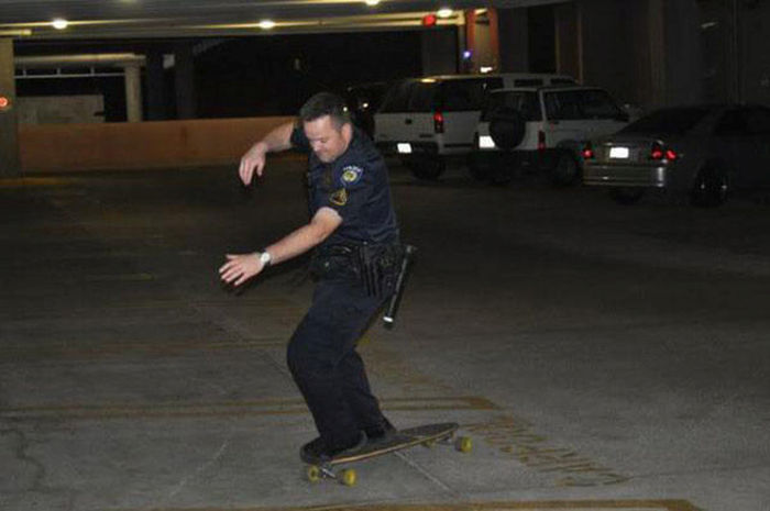 Proof That Cops Know How To Have Fun Too (42 pics)
