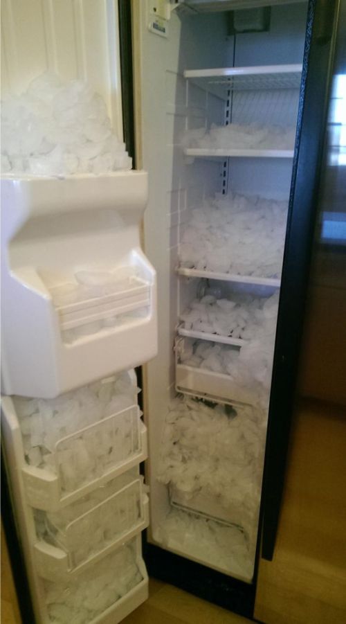 This Ice Maker Works A Little Too Well (4 pics)