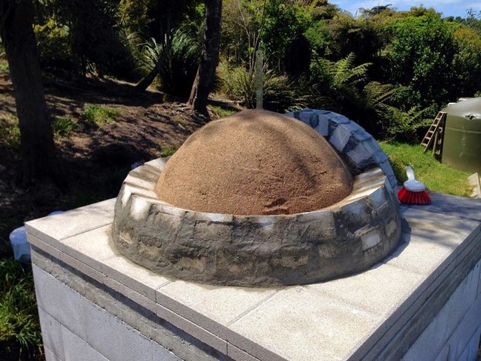 This Man Built A Brick Pizza Oven In His Own Backyard (15 pics)