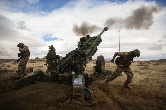 Incredible Photos Show US Marines In Action (100 pics)