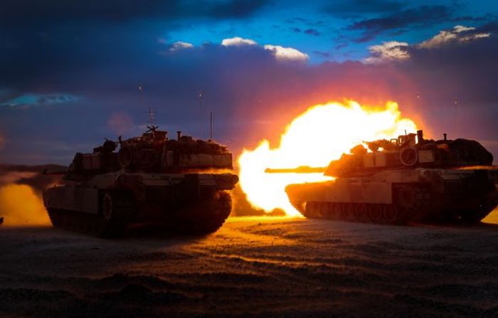 Incredible Photos Show US Marines In Action (100 pics)