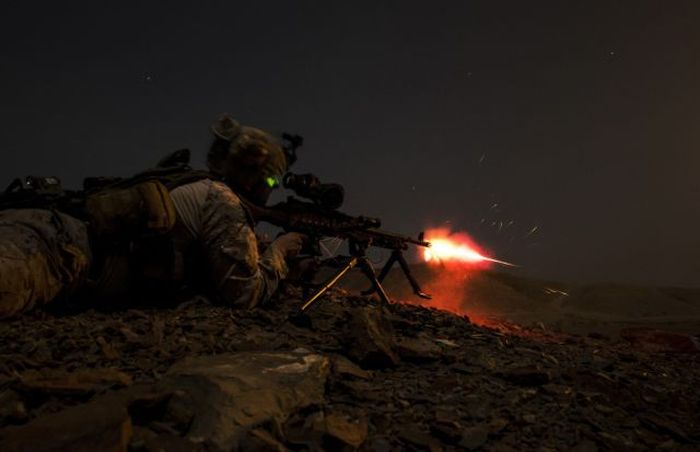 Incredible Photos Show US Marines In Action (100 pics)