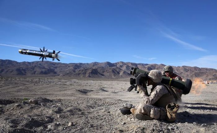 Incredible Photos Show US Marines In Action (100 pics)