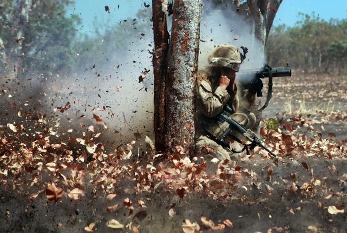 Incredible Photos Show US Marines In Action (100 pics)