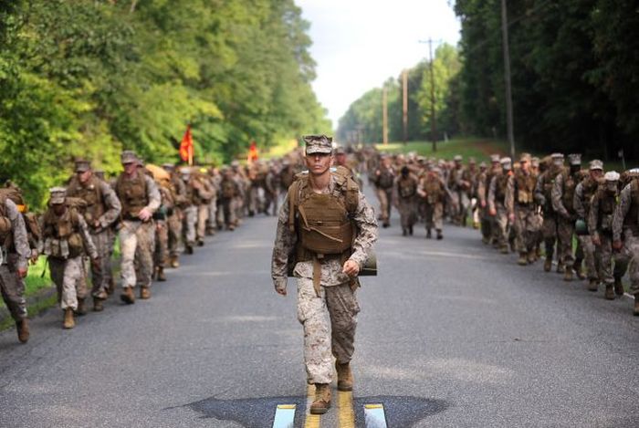 Incredible Photos Show US Marines In Action (100 pics)